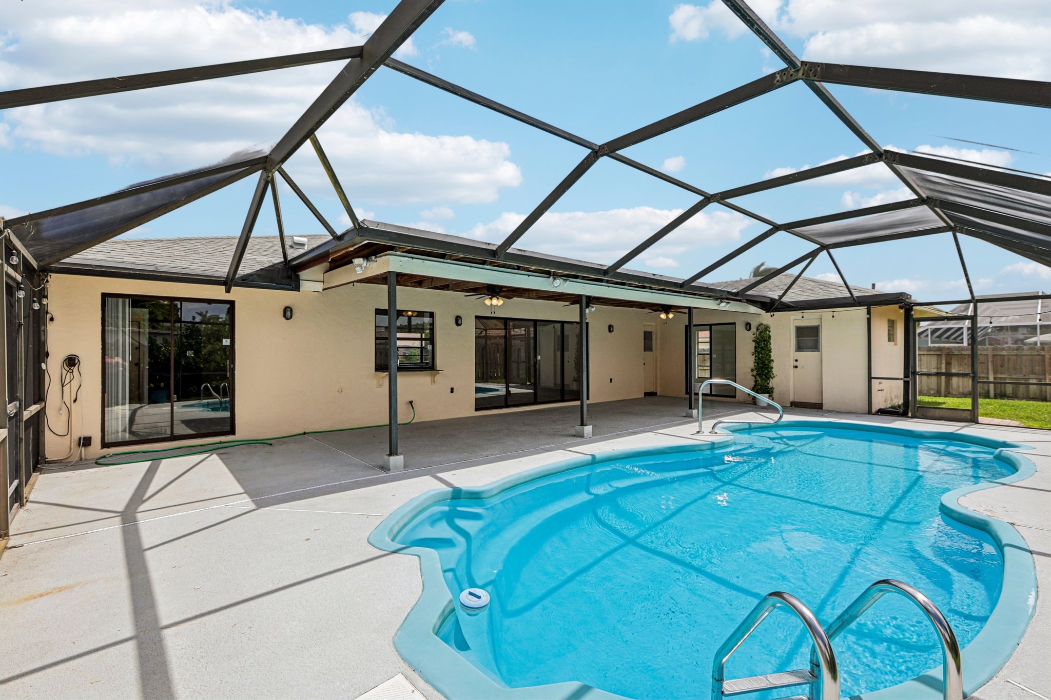 Woodview Terrace-S1104-049.jpg