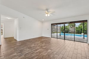 Woodview Terrace-S1104-014.jpg