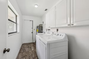 Woodview Terrace-S1104-025.jpg