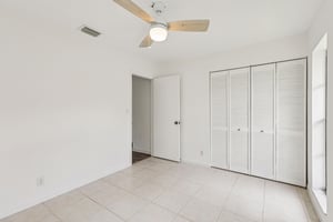 Woodview Terrace-S1104-037.jpg