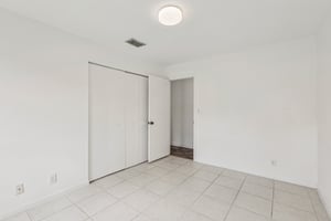 Woodview Terrace-S1104-040.jpg