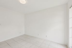 Woodview Terrace-S1104-041.jpg