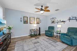 Henin Cir-S0309-009.jpg