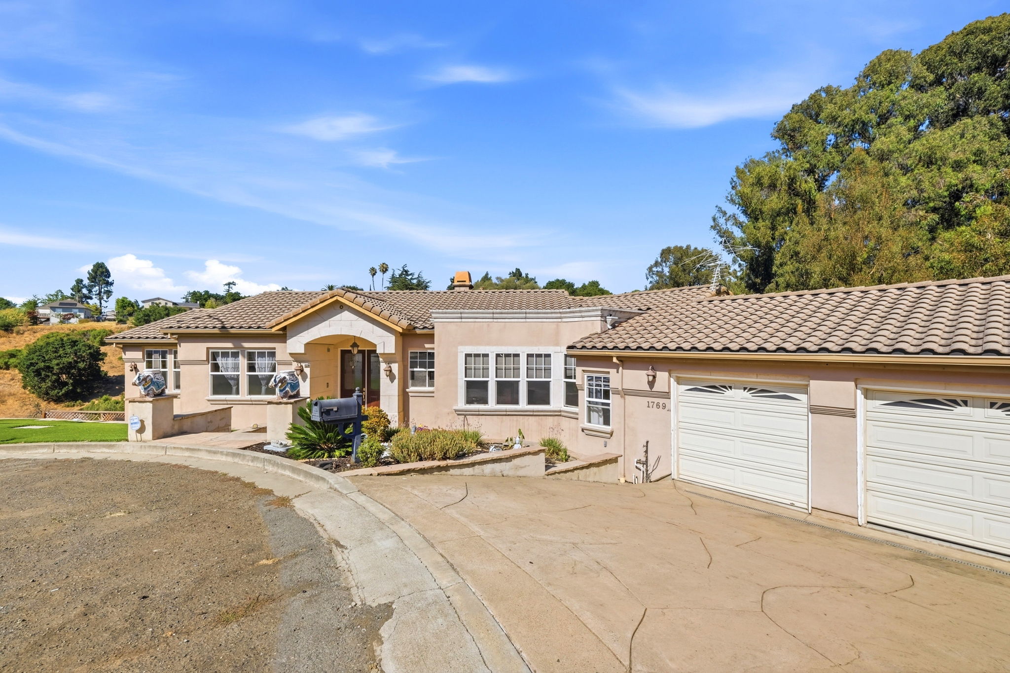 002_F8_1769 Carmel Ct