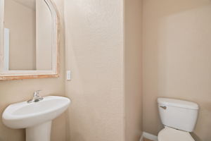  Photo 34