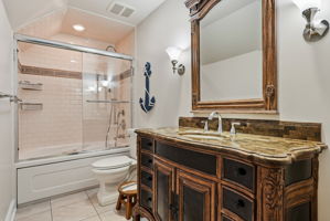  Photo 47