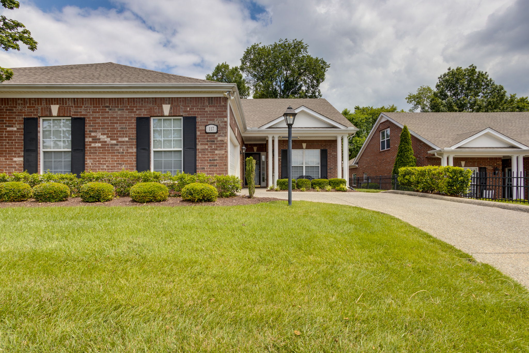  177 Haddaway Dr, Hendersonville, TN 37075, US Photo 2