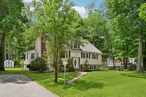 High St-L0606-001.jpg