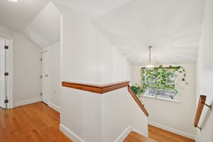 High St-L0606-020.jpg