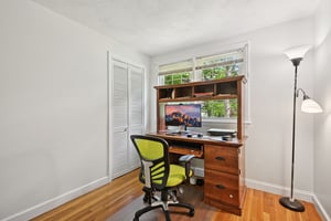 High St-L0606-032.jpg