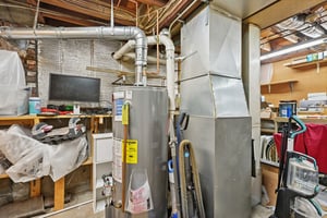 High St-L0606-037.jpg