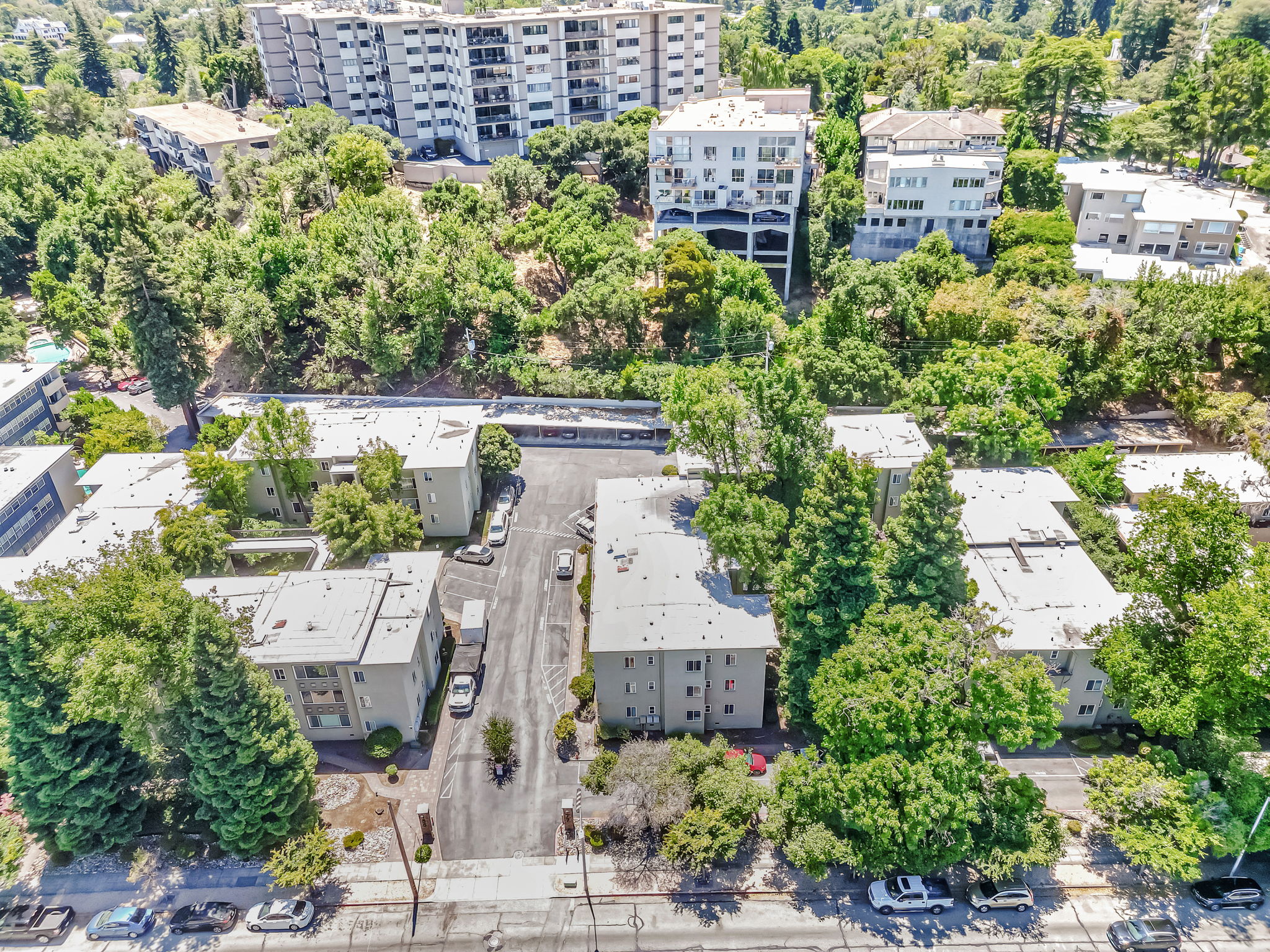 006_AERIAL_ 177 N El Camino Real