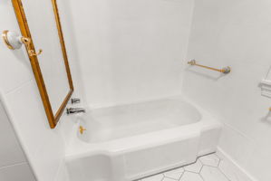 Photo 36