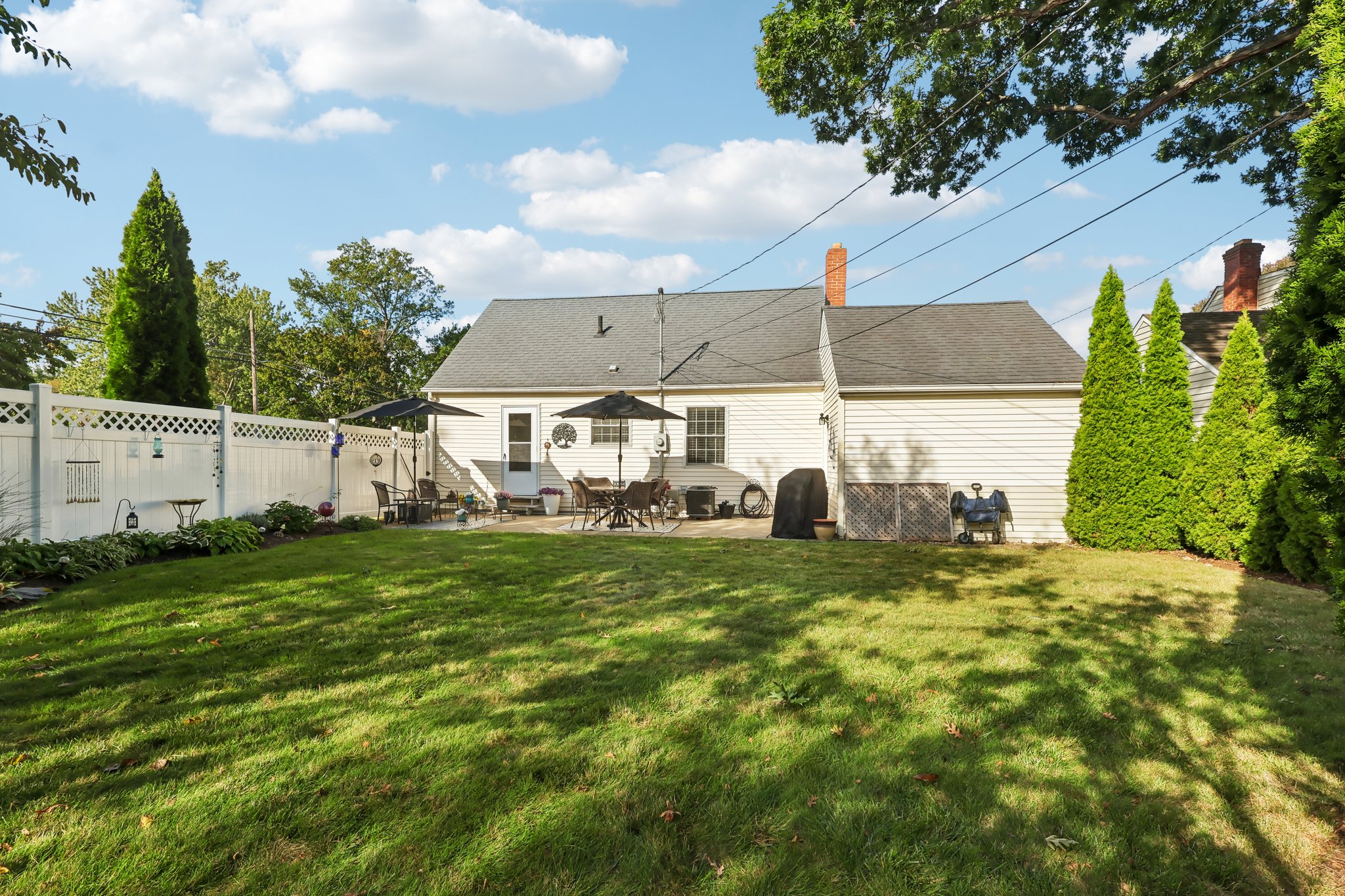 Parkwood Ave-S2909-029.jpg