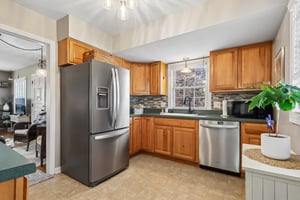 Parkwood Ave-S2909-009.jpg