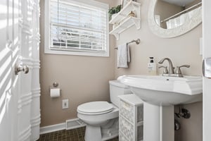 Parkwood Ave-S2909-016.jpg