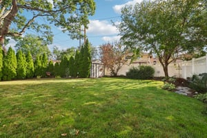 Parkwood Ave-S2909-028.jpg