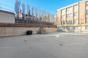  Photo 34