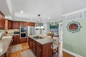 Foxmoor Dr-S3006-018.jpg