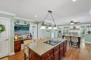 Foxmoor Dr-S3006-019.jpg