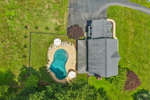 Foxmoor Dr-S3006-077.jpg