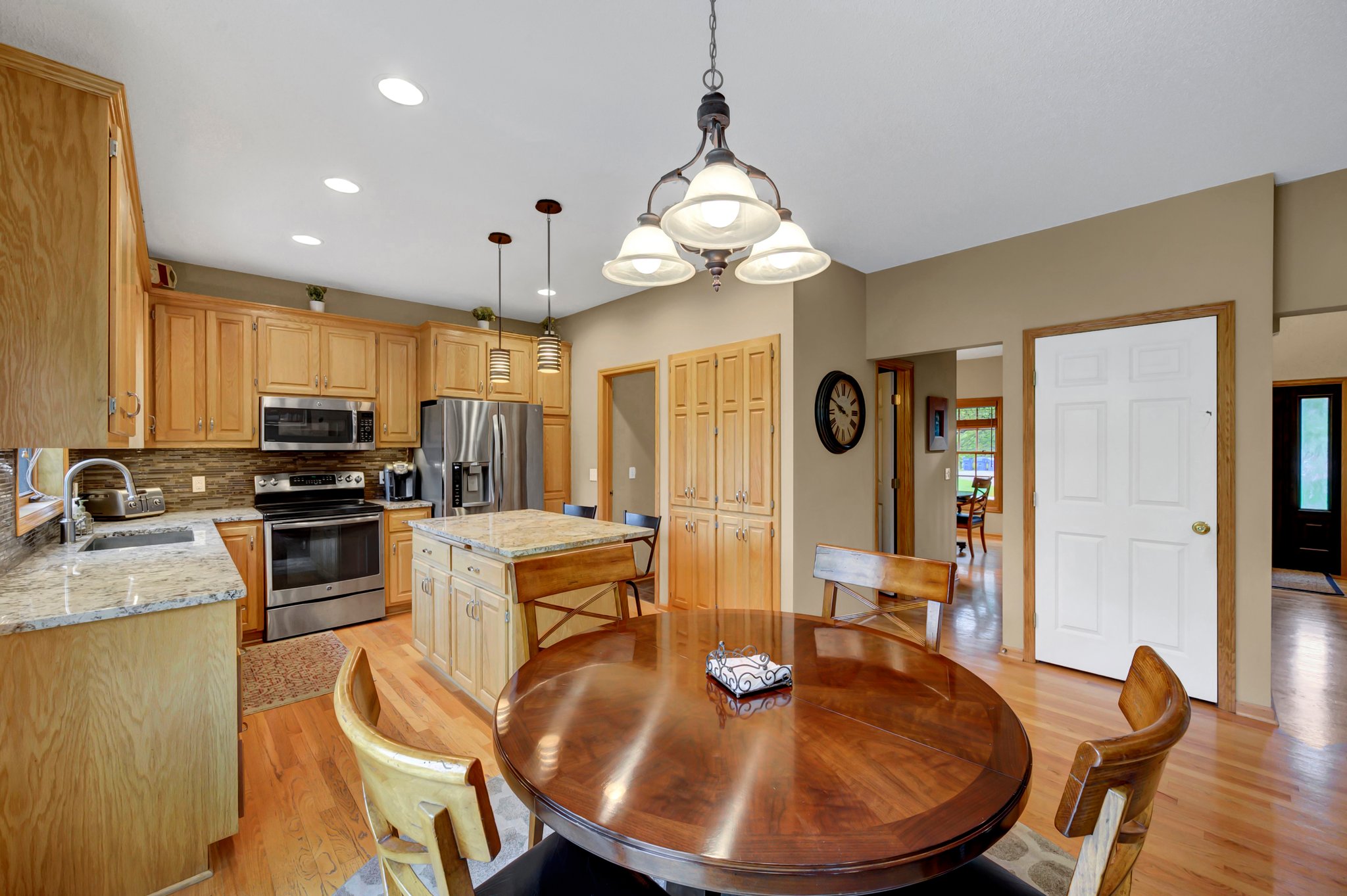 17709 Hyde Park Ave, Lakeville, MN 55044, USA Photo 13