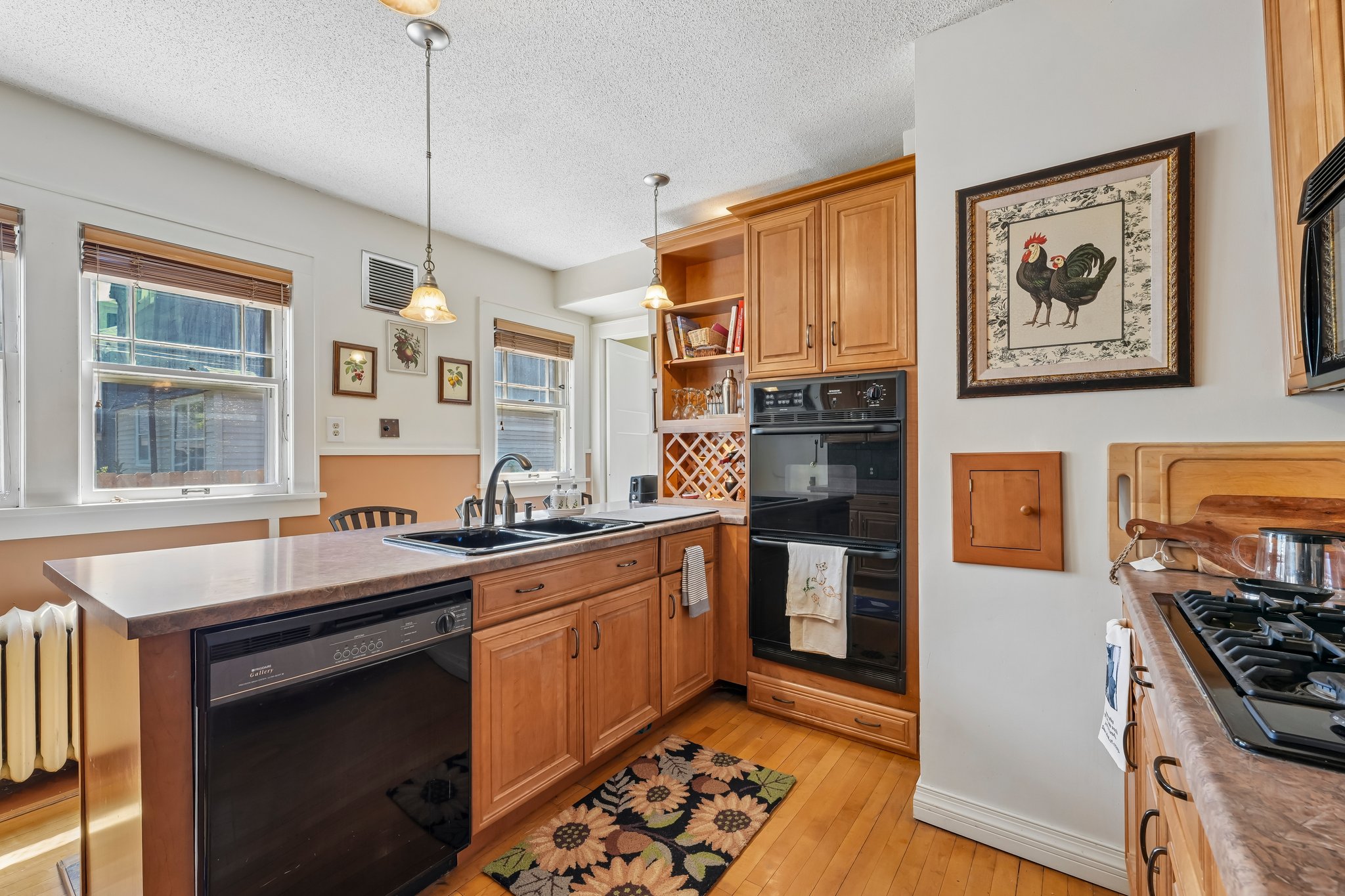 James Ave S 1-S1407-019.jpg