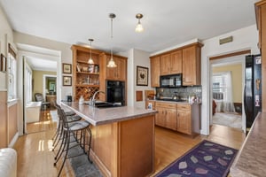 James Ave S 1-S1407-018.jpg