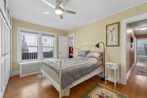 James Ave S 1-S1407-023.jpg