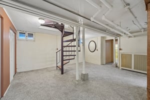 James Ave S 1-S1407-032.jpg