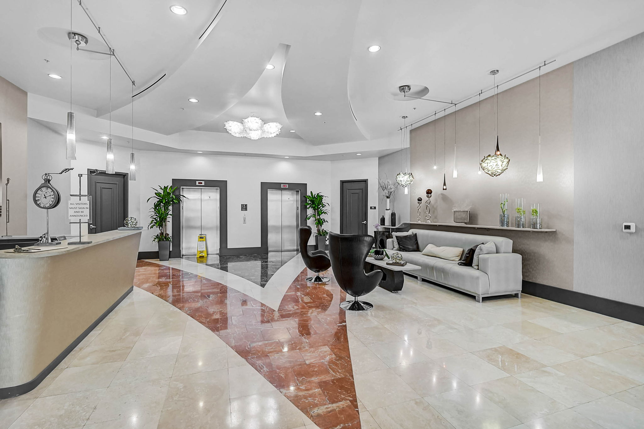 750 N Tamiami Trl - Unit #1516-37