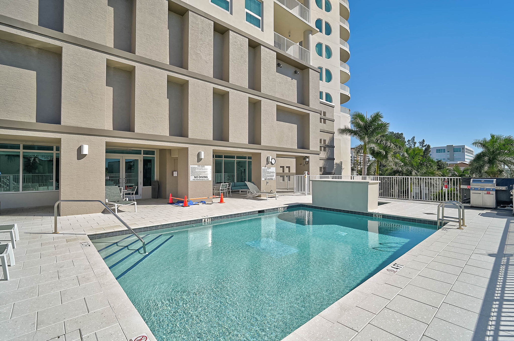 750 N Tamiami Trl - Unit #1516-42