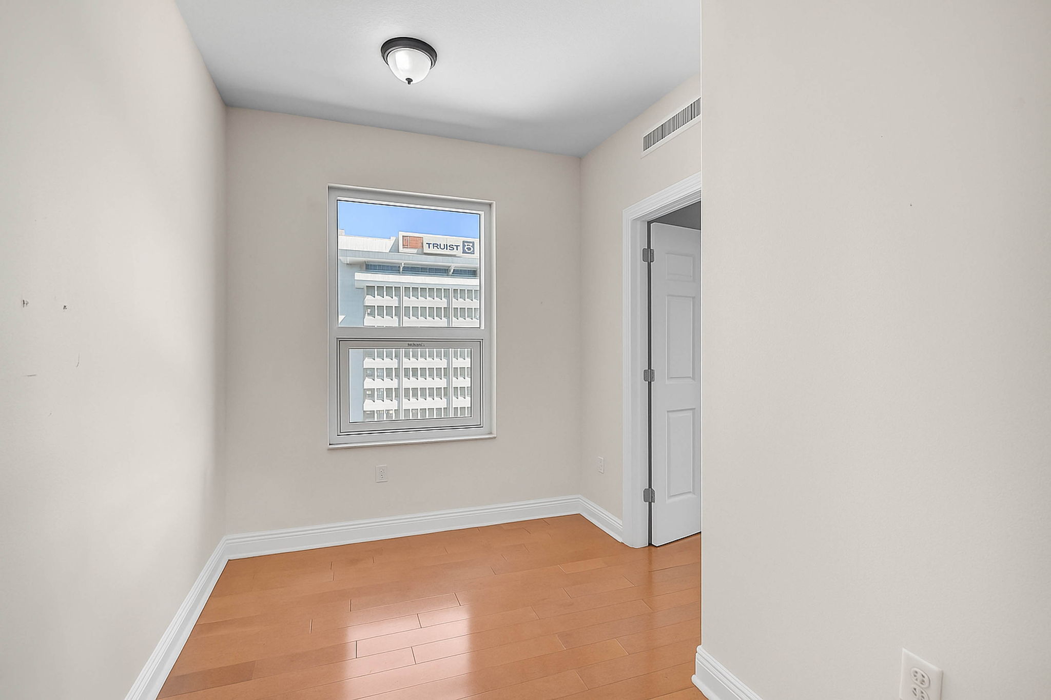1771 Ringling Blvd, Unit #704 - Virtual Removal-5