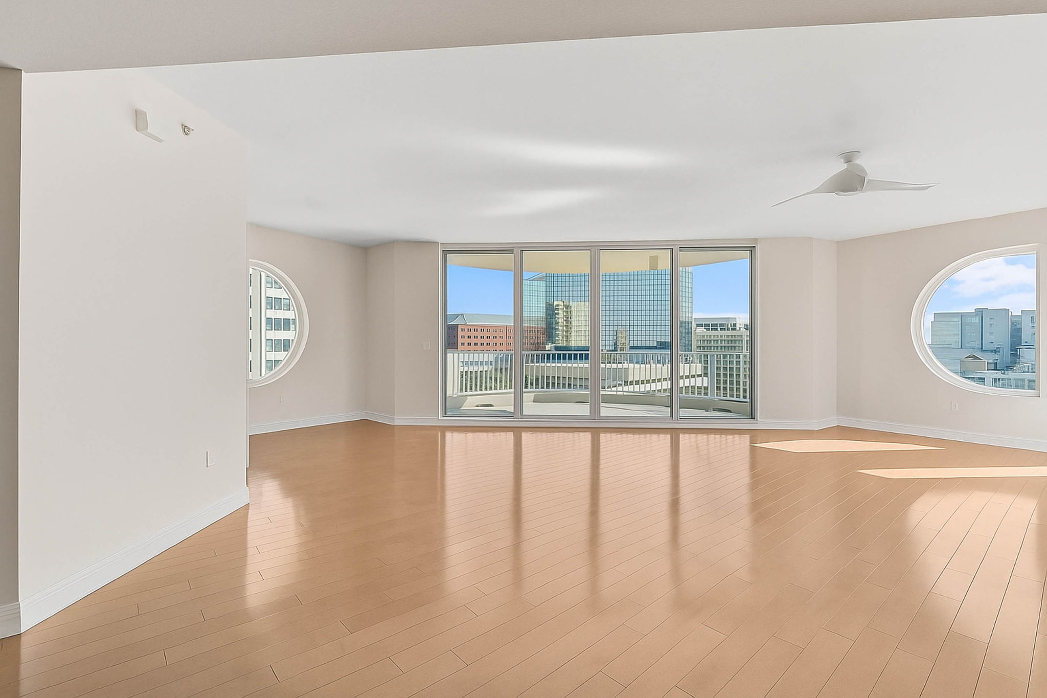 1771 Ringling Blvd, Unit #704 - Virtual Removal-13