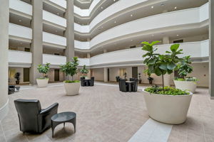 750 N Tamiami Trl - Unit #1516-30