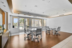 750 N Tamiami Trl - Unit #1516-35