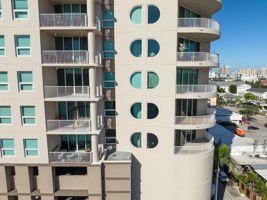 750 N Tamiami Trl - Unit #1516-44