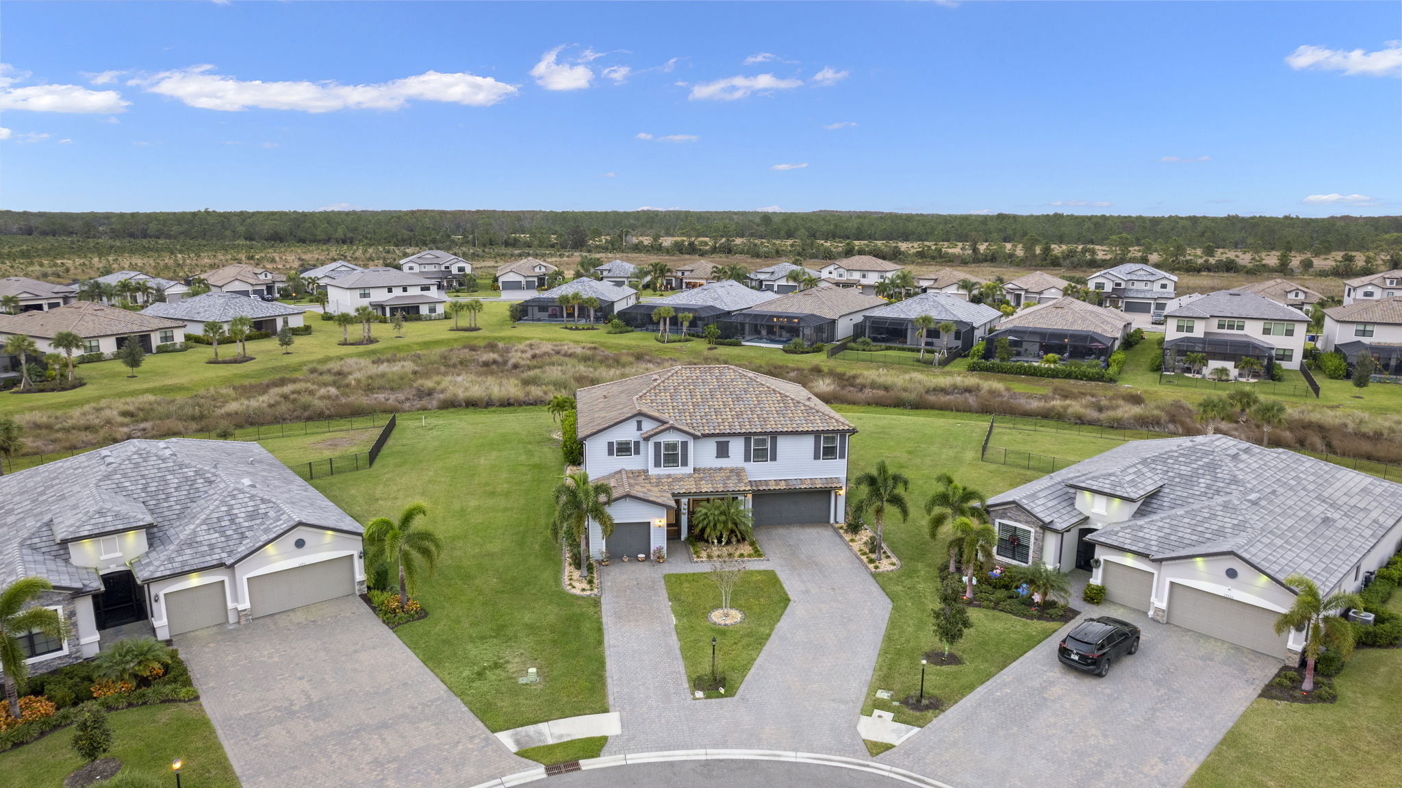 Aerial Front Exterior (3)