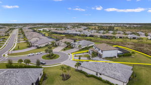 Aerial Front Exterior (2)_With Lot Lines