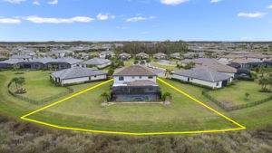 Aerial Back Exterior (2)_With Lot Lines