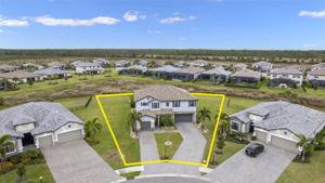 Aerial Front Exterior (3)_With Lot Lines