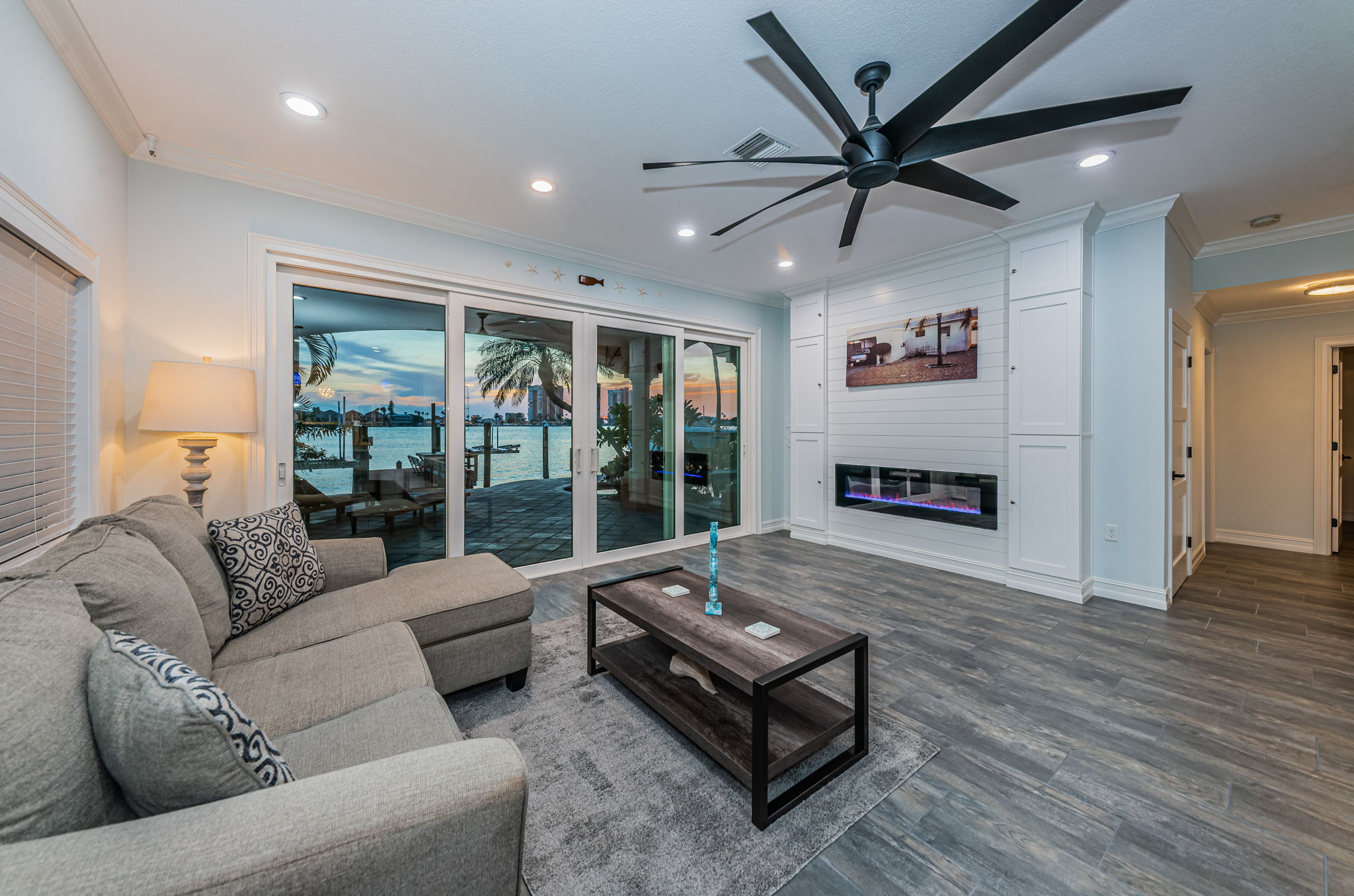 Living Room10