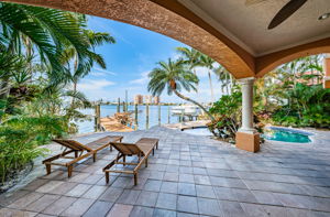 Lanai 2