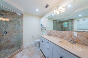 Primary Bathroom 1a