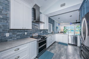 Kitchen 4