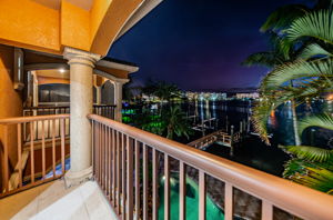Living Room Balcony10