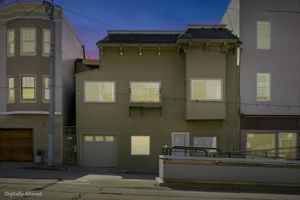  Photo 0