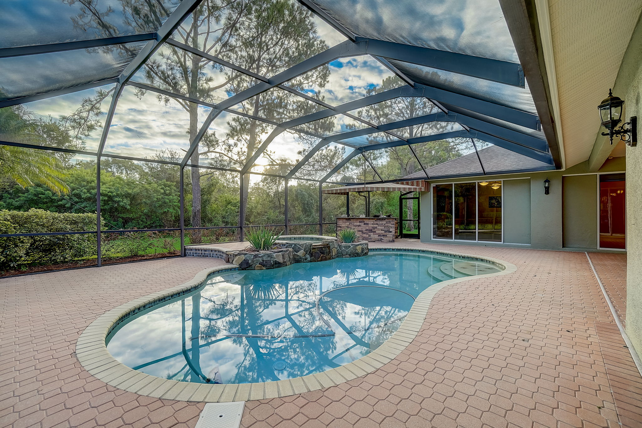 Lake Key Dr-053