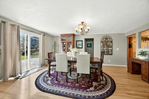  Photo 40
