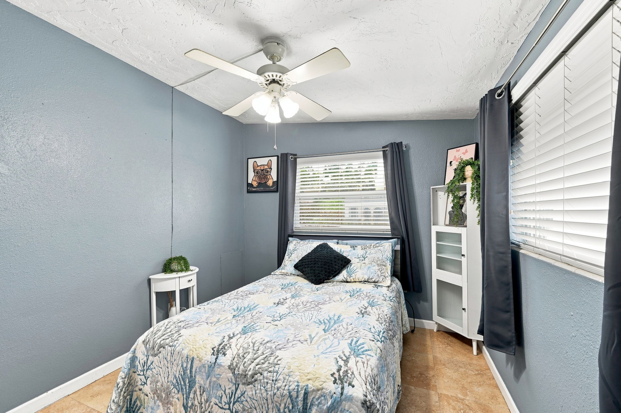Bedroom2c